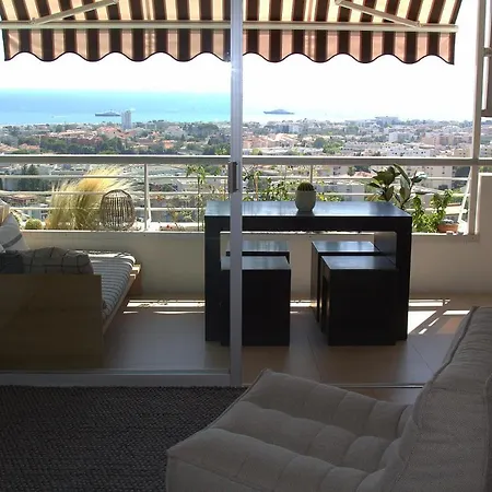 Design Calme Garage Piscine Vue Exceptionnelle شقة